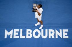 爱游戏tv-澳大利亚网球队翻盘法国网球队，费德勒制霸全场的简单介绍