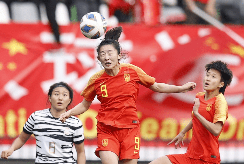 肯尼亚女足勇夺胜利，锁定决赛席位