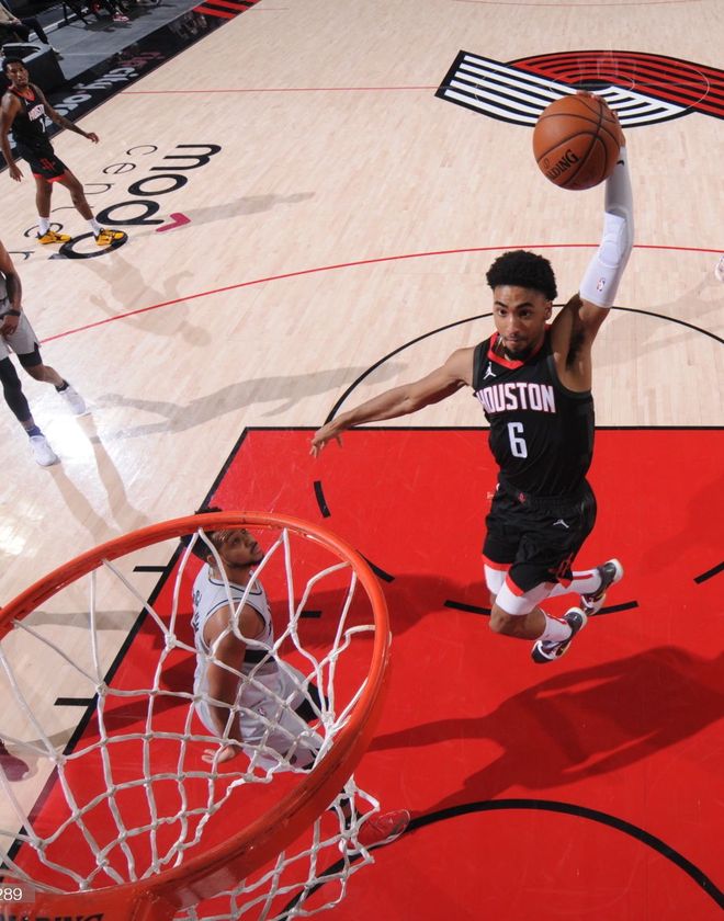 包含火箭逆袭，一人得分20+日本人杀犯规的词条