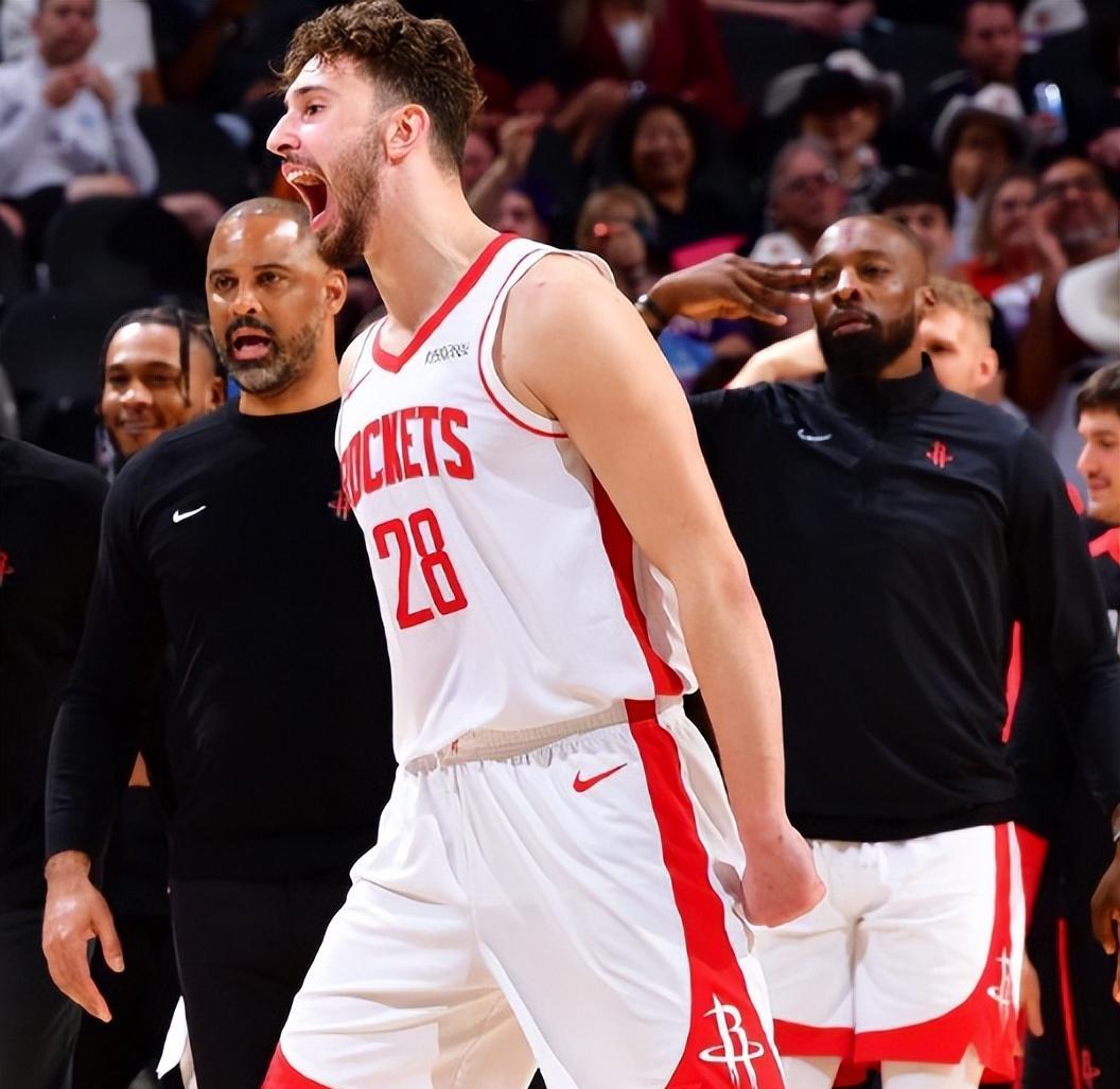 关于太阳击败火箭，开启东部赛场新格局的信息