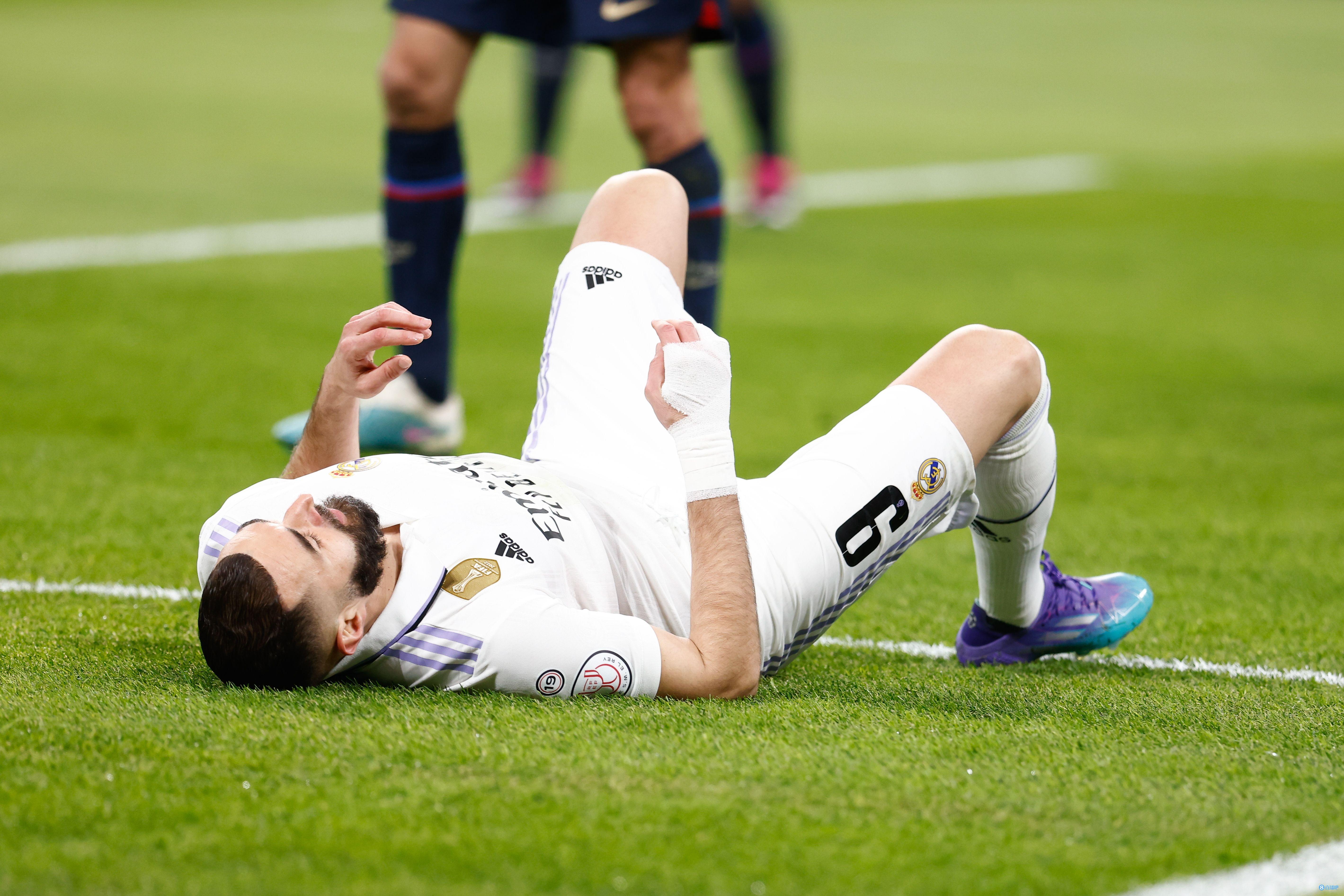 关于塞内加尔轻取英格兰，本泽马惊艳世界的信息