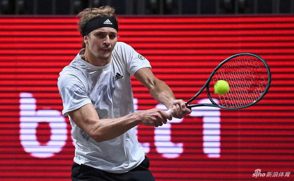 戴维斯杯力克年终总决赛,兹维列夫惊艳四座 戴维斯杯力克年终总决赛,兹维列夫惊艳四座
