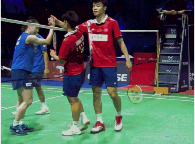 法国队翻盘丹麦队,黄鸭组合扛起全队 法国队翻盘丹麦队,黄鸭组合扛起全队