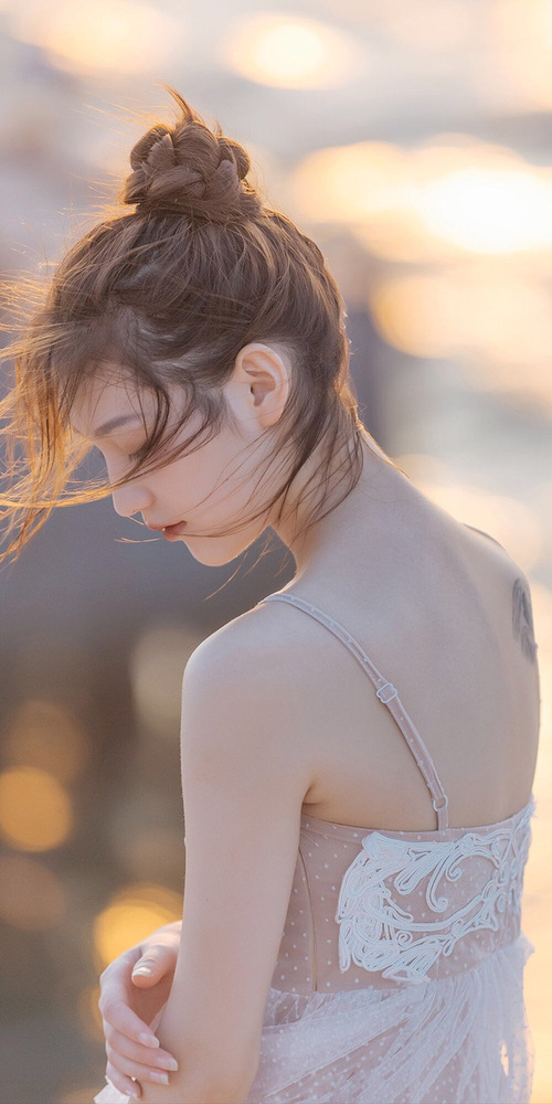 末节狂潮!英格拉姆独揽19分导演逆转,鹈鹕力克新疆取关键胜利