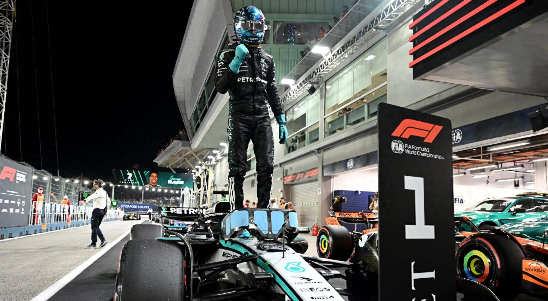 F1新赛季揭幕战之夜,乔治完成里程碑 F1新赛季揭幕战之夜,乔治完成里程碑